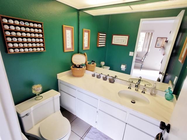 2505 Navarra Dr. 325, Carlsbad, CA 92009