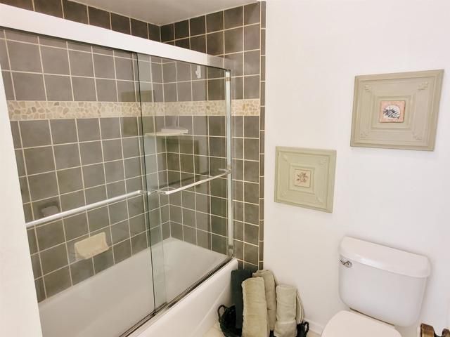 2505 Navarra Dr. 325, Carlsbad, CA 92009