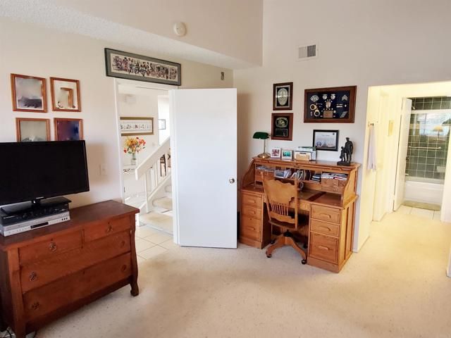 2505 Navarra Dr. 325, Carlsbad, CA 92009