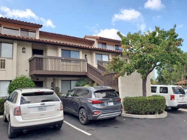 2505 Navarra Dr. 325, Carlsbad, CA 92009