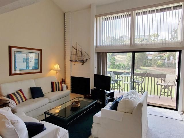 2505 Navarra Dr. 325, Carlsbad, CA 92009