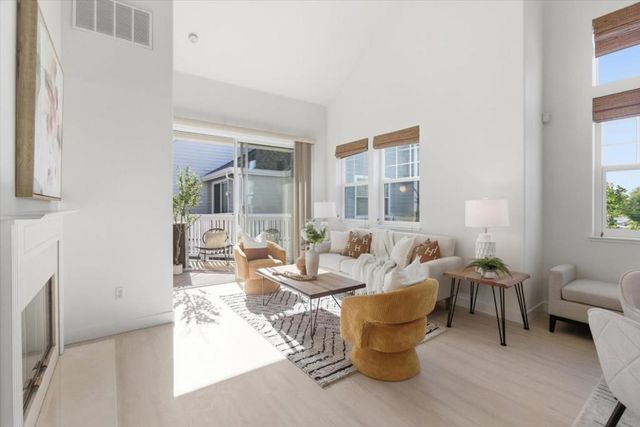 903 Sunrose Terrace 301, Sunnyvale, CA 94086