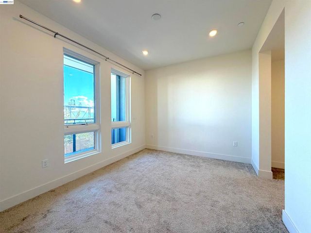 3698 Vision Cmn 314, Fremont, CA 94538