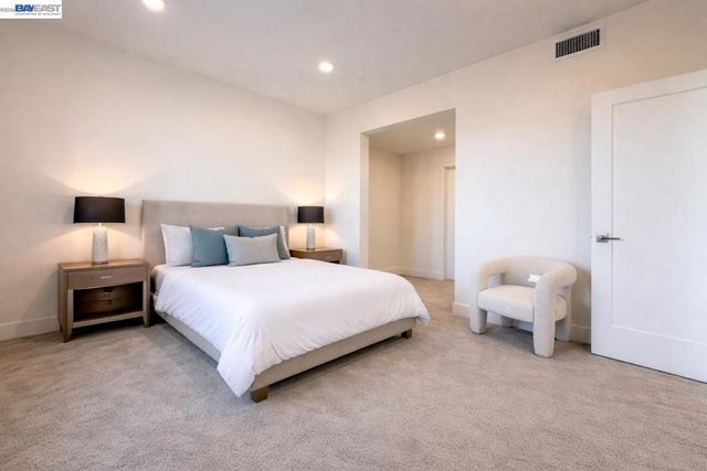 3698 Vision Cmn 314, Fremont, CA 94538