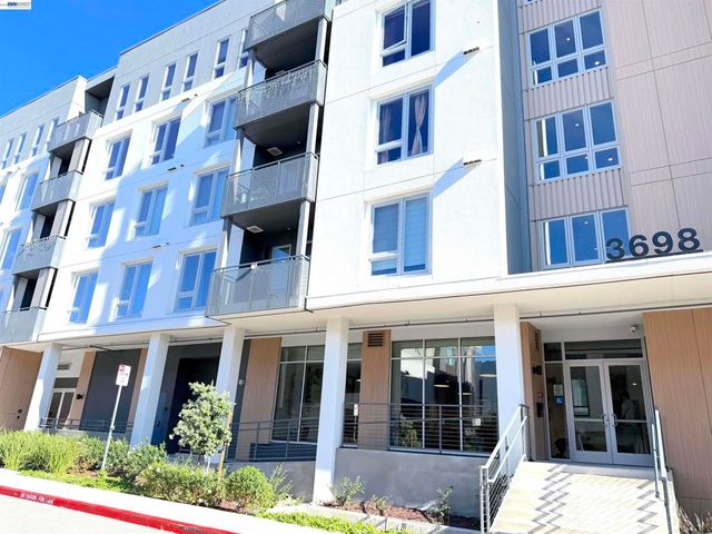 3698 Vision Cmn 314, Fremont, CA 94538