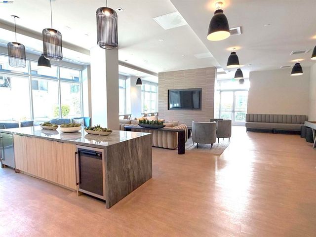 3698 Vision Cmn 314, Fremont, CA 94538