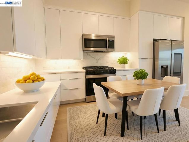 3698 Vision Cmn 314, Fremont, CA 94538