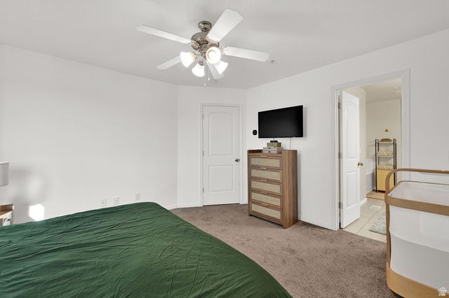 864 N FARMINGTON XING, Farmington, UT 84025