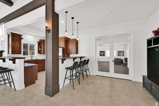 864 N FARMINGTON XING, Farmington, UT 84025