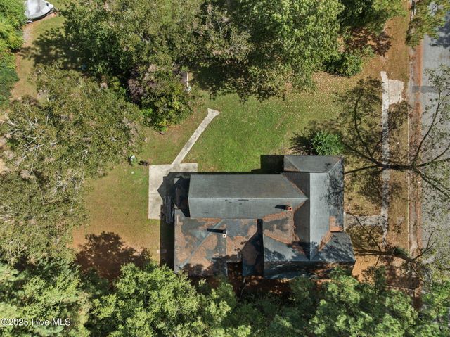 204 W Green Street, Robersonville, NC 27871