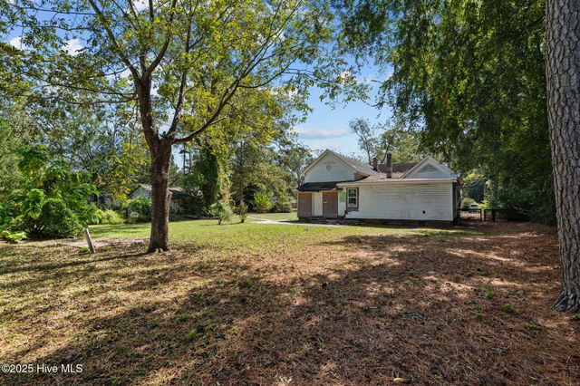 204 W Green Street, Robersonville, NC 27871