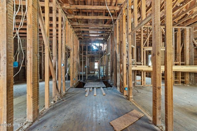 204 W Green Street, Robersonville, NC 27871