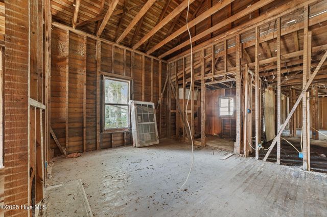 204 W Green Street, Robersonville, NC 27871