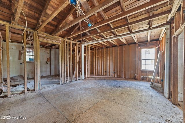 204 W Green Street, Robersonville, NC 27871