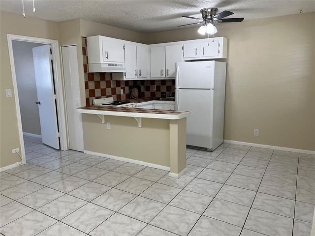 5168 NE 6th Avenue 426, Fort Lauderdale, FL 33334