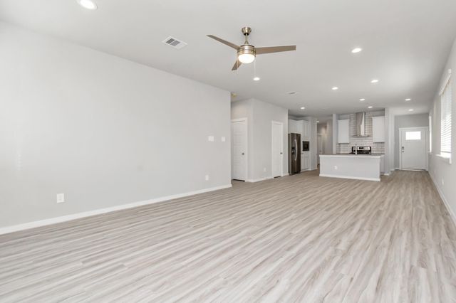 3020 Gunnersbury Drive, Houston, TX 77047