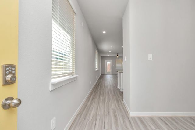 3020 Gunnersbury Drive, Houston, TX 77047