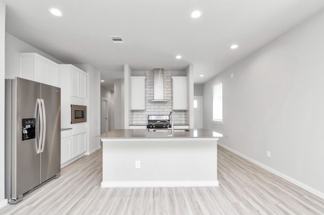3020 Gunnersbury Drive, Houston, TX 77047
