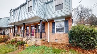 5510 Country Dr Apt 73, Nashville, TN 37211