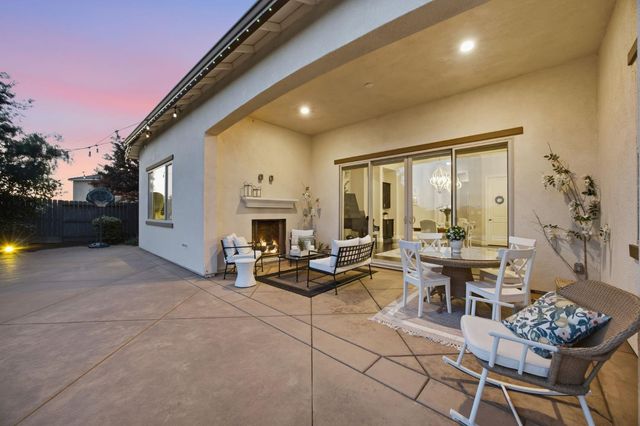 116 Keystone Ct, El Dorado Hills, CA 95762