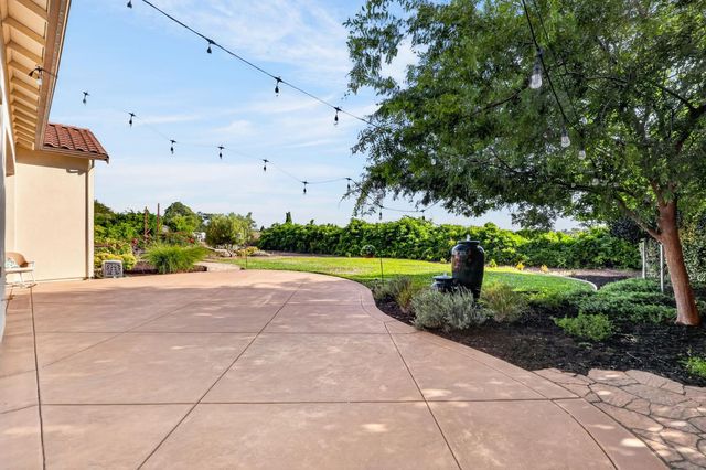 116 Keystone Ct, El Dorado Hills, CA 95762