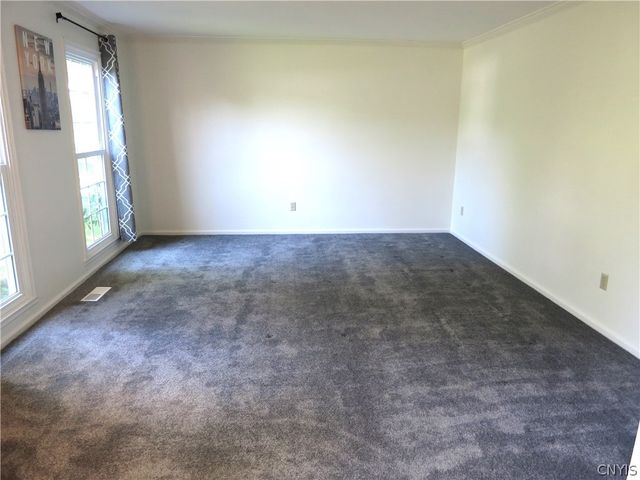 8226 Turnstone Drive, Manlius, NY 13104
