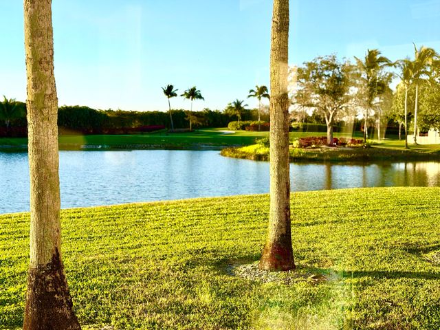 5411 NW 42nd Avenue, Boca Raton, FL 33496