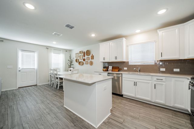 1828 Elderberry Street, Royse City, TX 75189