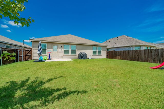 1828 Elderberry Street, Royse City, TX 75189