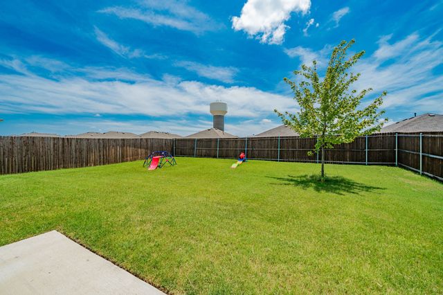 1828 Elderberry Street, Royse City, TX 75189