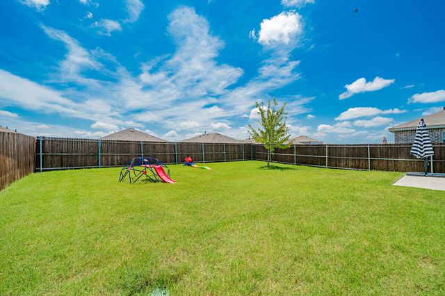 1828 Elderberry Street, Royse City, TX 75189