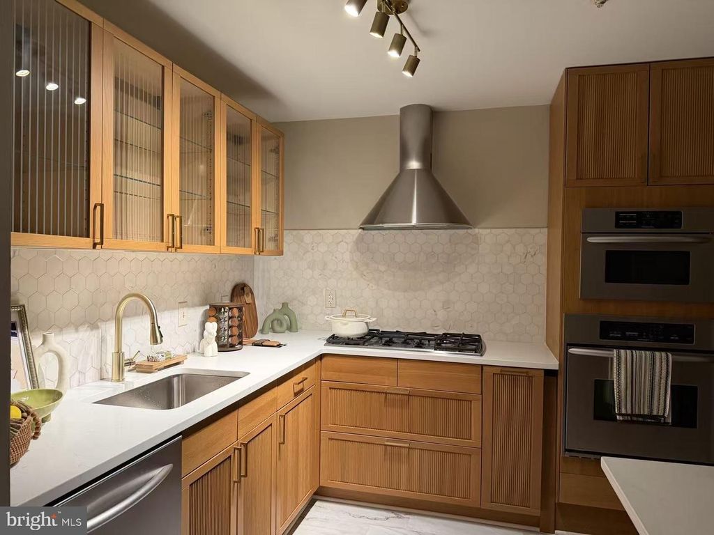 Image 1 of property listing at 10775 KITCHENER CT, Bowie, MD 20721
