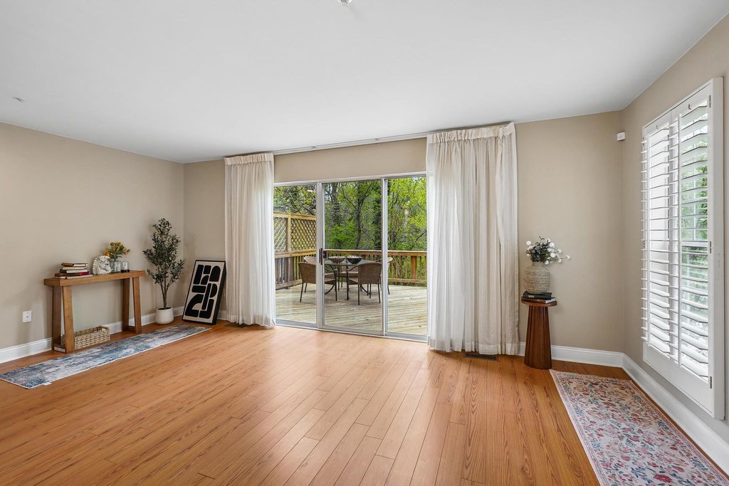Image 19 of property listing at 10775 KITCHENER CT, Bowie, MD 20721
