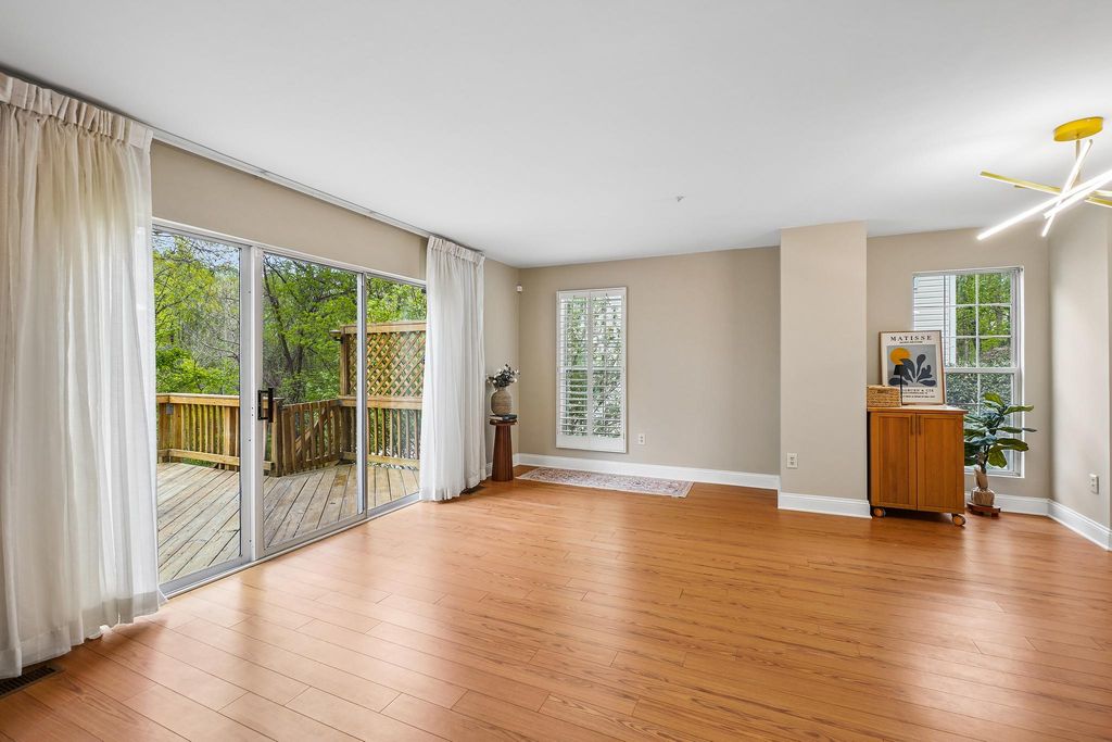 Image 20 of property listing at 10775 KITCHENER CT, Bowie, MD 20721