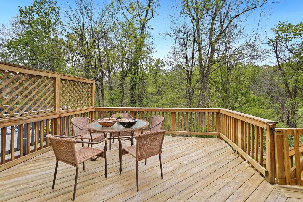 Image 25 of property listing at 10775 KITCHENER CT, Bowie, MD 20721