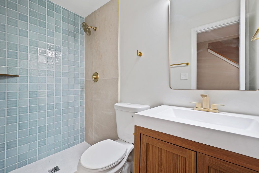 Image 38 of property listing at 10775 KITCHENER CT, Bowie, MD 20721