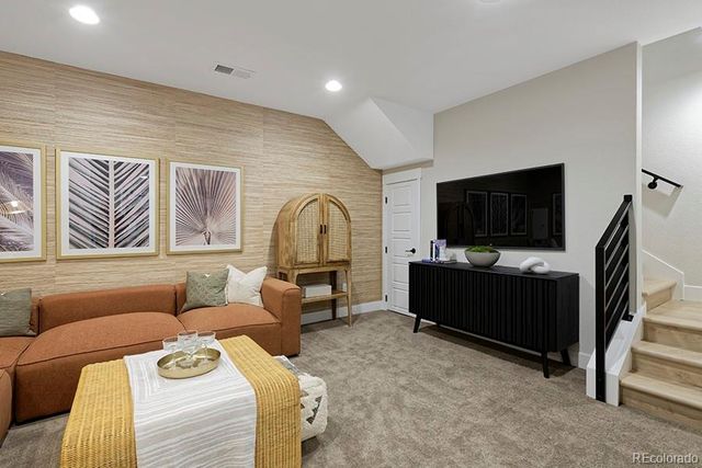 2866 S S. Machebeuf Court, Denver, CO 80236