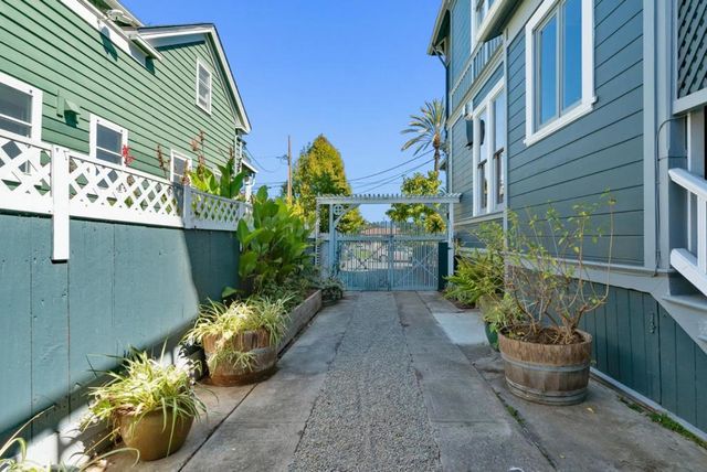 105 Sylvar Street, Santa Cruz, CA 95060