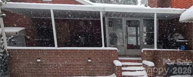 1612 Statesville Boulevard, Salisbury, NC 28144