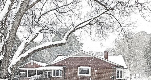 1612 Statesville Boulevard, Salisbury, NC 28144