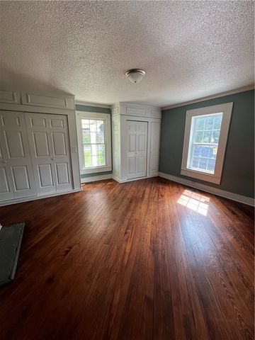 309 Jaynes Street, Walhalla, SC 29691
