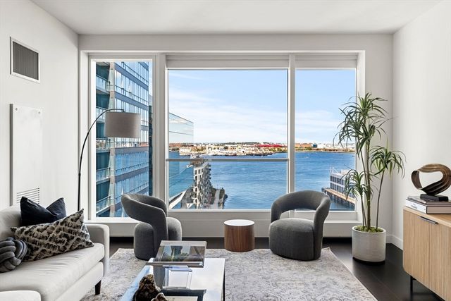 150 Seaport 9C, Boston, MA 02210