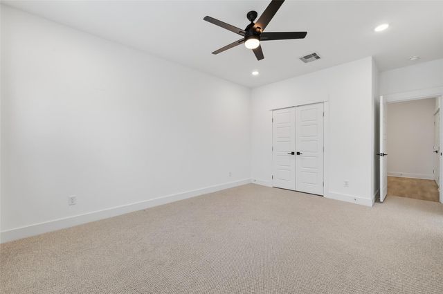 314 Neyland Street, Houston, TX 77022