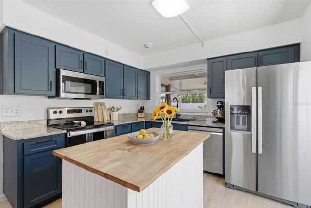 5108 SPICEWOOD COURT, Tampa, FL 33624