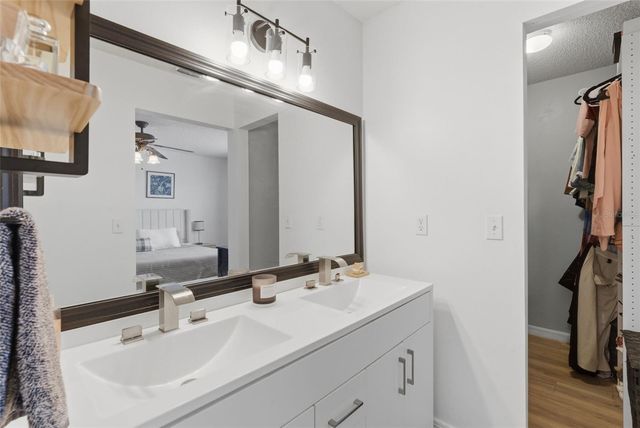 5108 SPICEWOOD COURT, Tampa, FL 33624