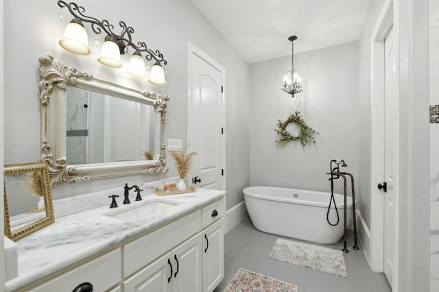 11601 Morningsun DR, Austin, TX 78737