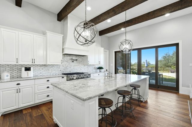 11601 Morningsun DR, Austin, TX 78737