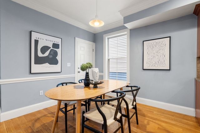 215 L Street 1, Boston, MA 02127