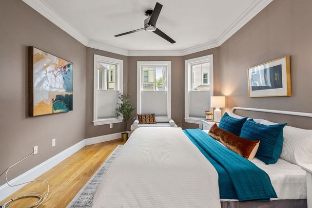 215 L Street 1, Boston, MA 02127