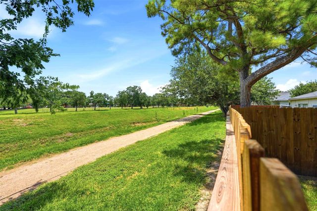16007 Ridgegreen Drive, Houston, TX 77082